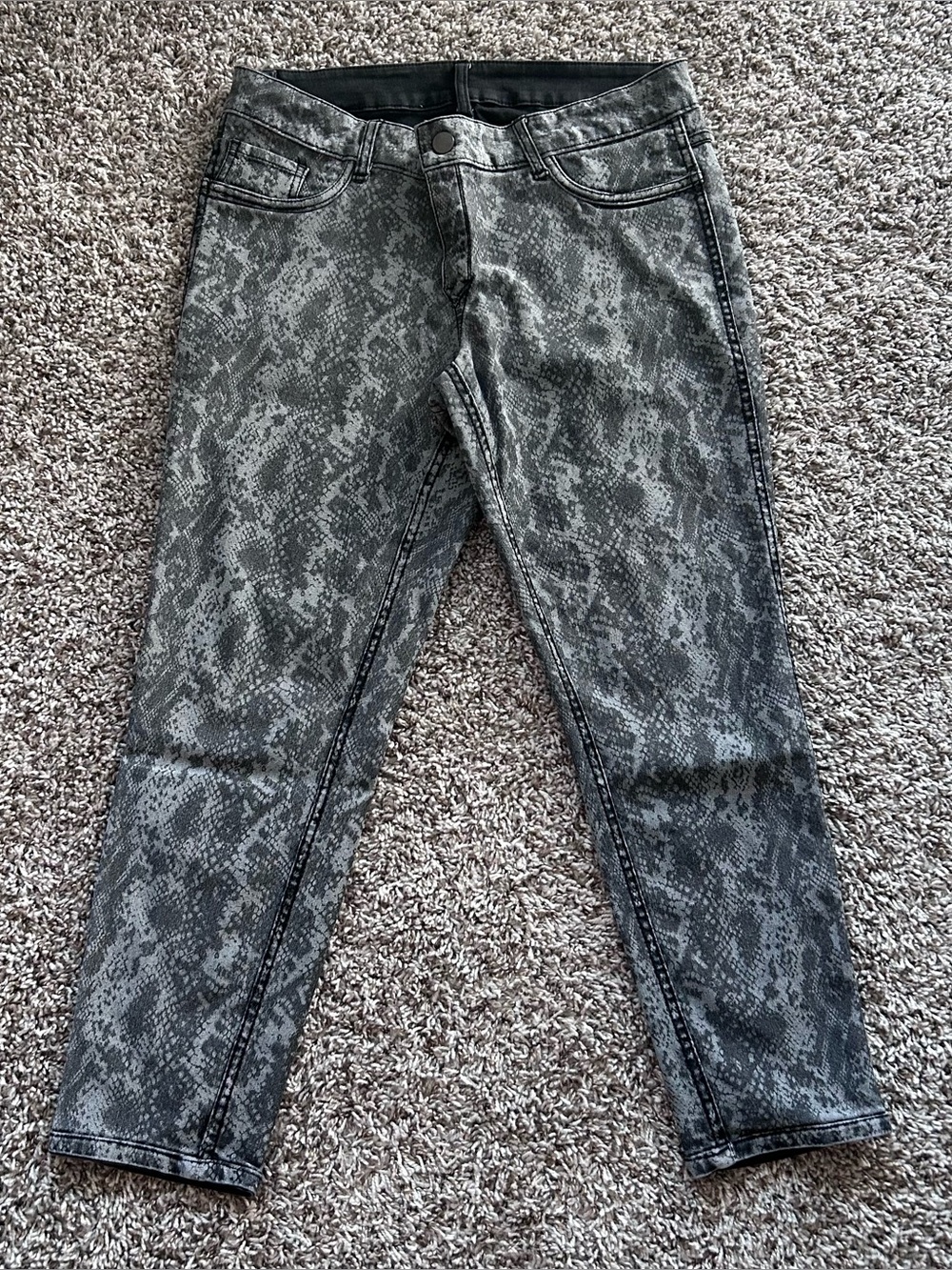 Faded Glory Reversible Skinny Jeans Size 14 Womens Snakeskin Print & Solid Black